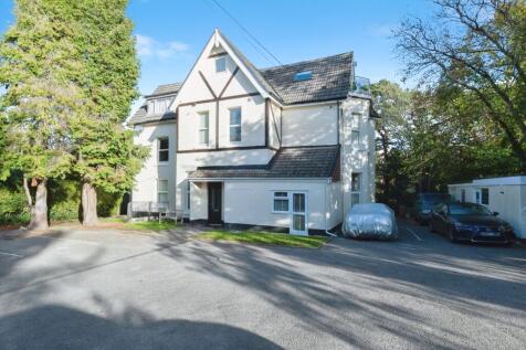 13 Surrey Road, Bournemouth, BH2