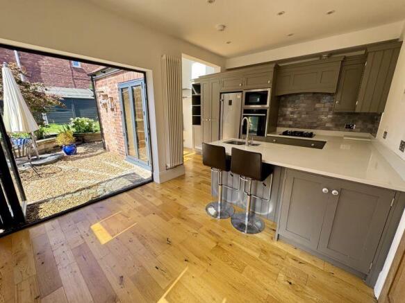 Open Plan Dining Kitchen