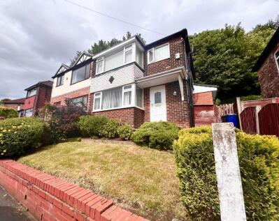 Castlewood Road, Salford, M7
