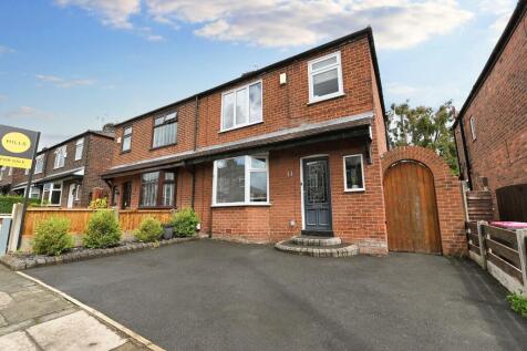 Ashford Avenue, Swinton, M27