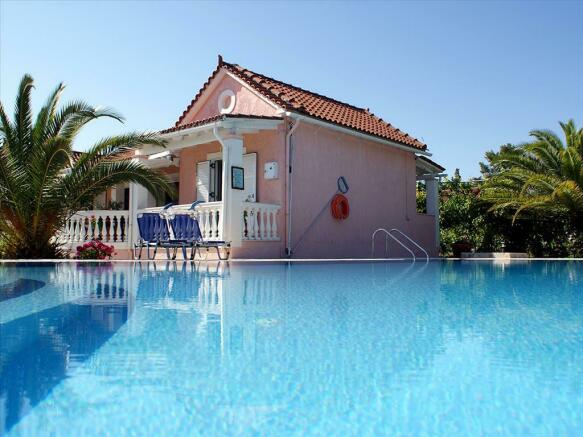 Villa 250 m² in Corfu - 1