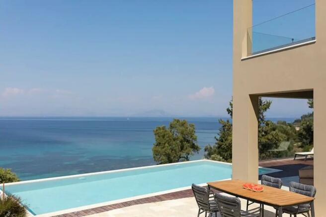 Villa 200 m² in Corfu - 3