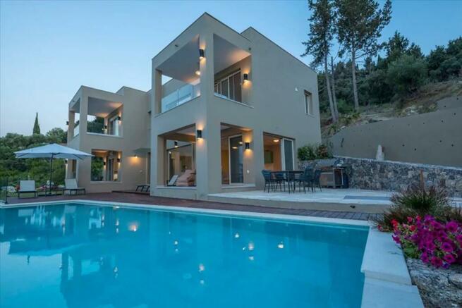 Villa 200 m² in Corfu - 2