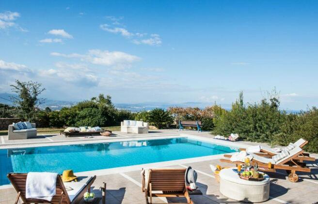 Villa 600 m² in Crete - 1