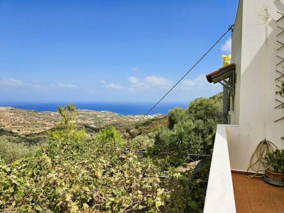 Detached house 108 m² in Crete - 1