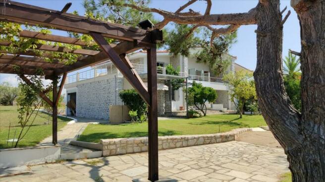 Detached house 130 m² in Sithonia, Chalkidiki - 1