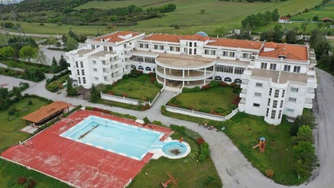 Hotel 4390 m² in the suburbs of Thessaloniki - 2