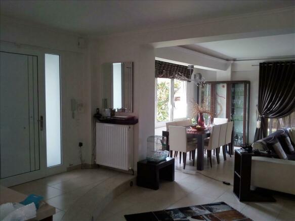 Detached house 258 m² in the suburbs of Thessaloniki - 2