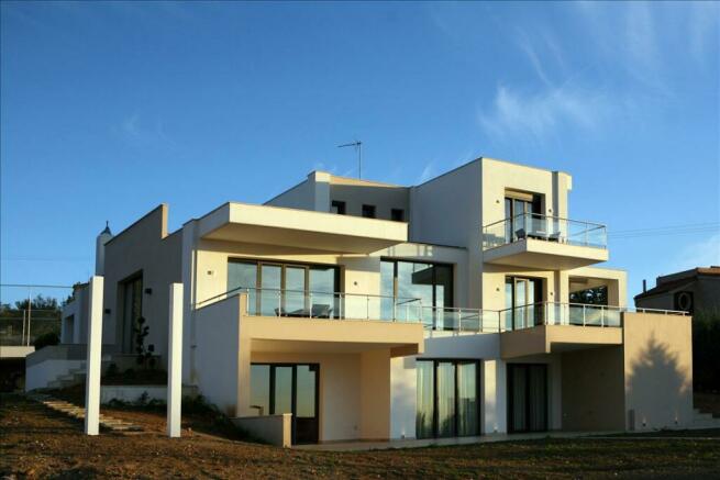 Villa 680 m² in Thessaloniki - 1