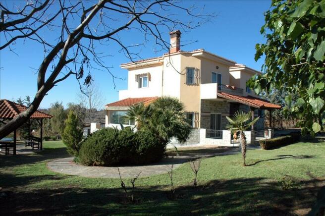 Detached house 285 m² in the suburbs of Thessaloniki - 1