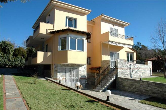Detached house 285 m² in the suburbs of Thessaloniki - 4
