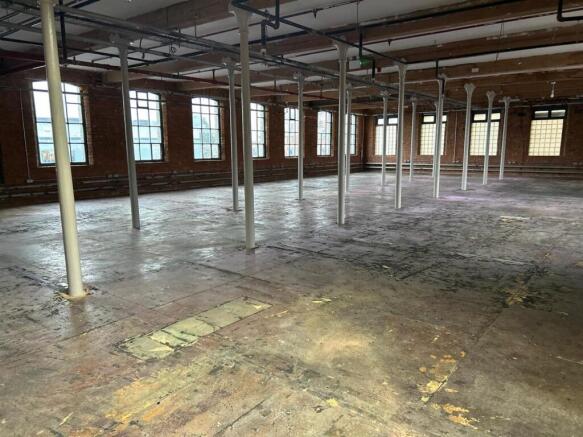 WhatsApp Image 2025-12-10 at 14.04.51 (2).jpeg