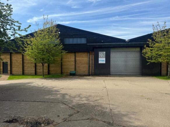 WhatsApp Image 2025-04-29 at 10.18.59_4d182b50.jpg