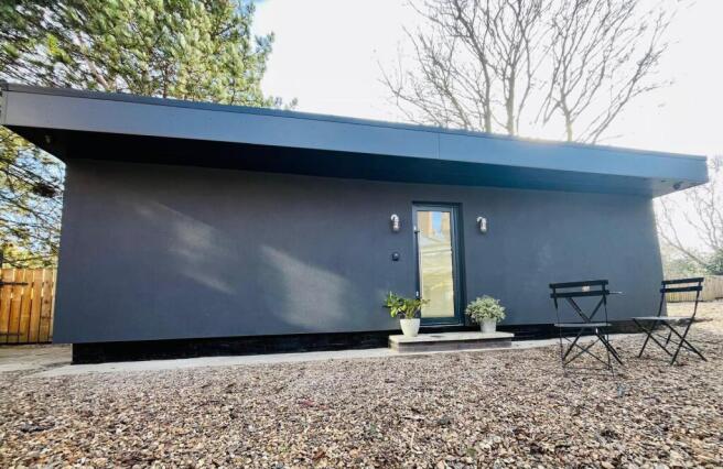 PHOTO-2025-03-04-19-07-37 (2).jpg