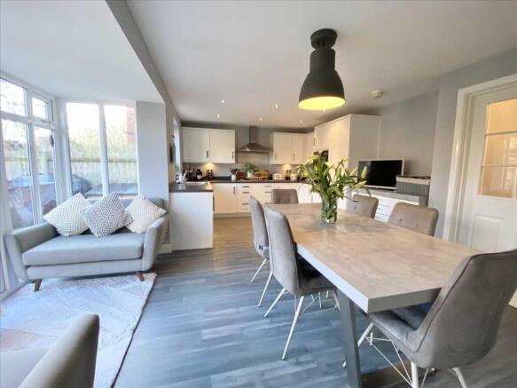 Kitchen Diner