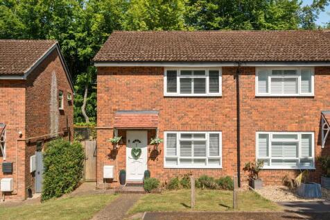 Dale View, Headley, KT18