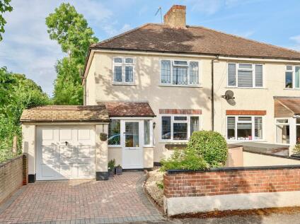 Read Road, Ashtead, KT21