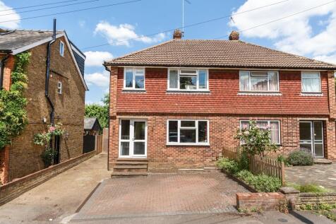 Gladstone Road, Ashtead, KT21