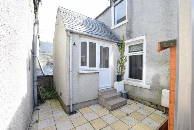 2 bedroom end of terrace house  for sale Haugh