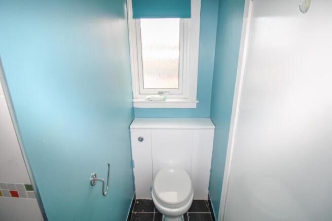 SHOWER ROOM (2).jpg
