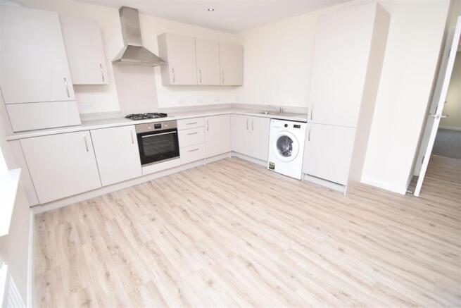 KITCHEN AREA.JPG