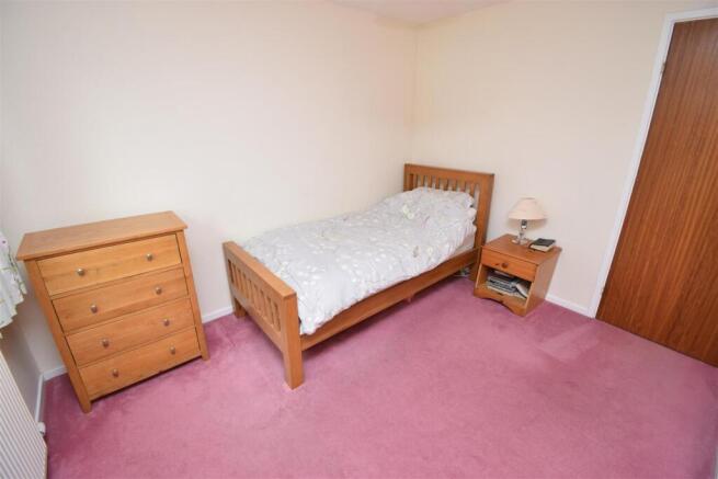 BEDROOM TWO (2).JPG