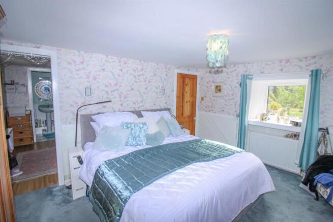 BEDROOM ONE.jpg