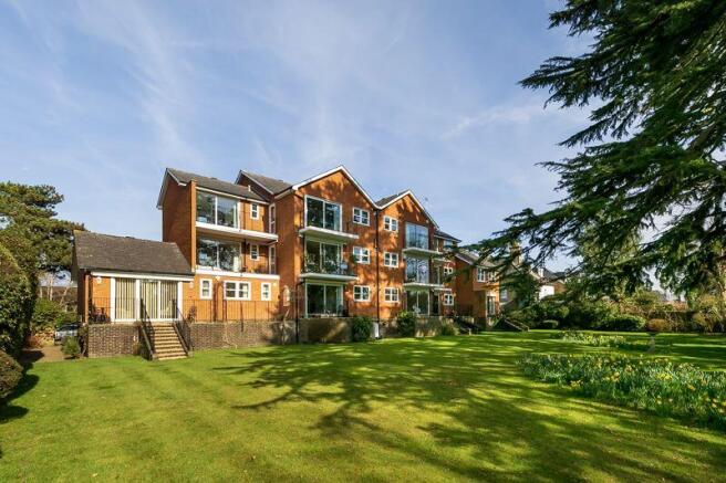 Motcombe House, Palace Road, East Mol...
