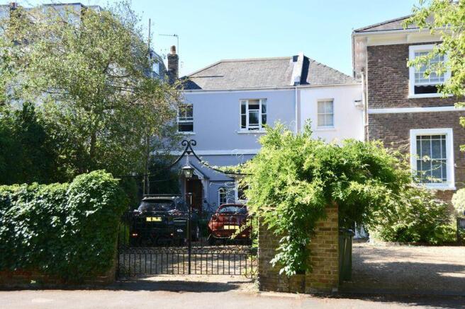 Palace Road, East Molesey