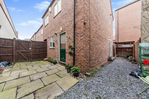 Stodman Mews, Newark