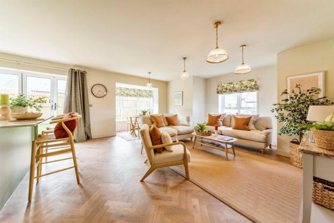 Kitchen, Diner, Lounge