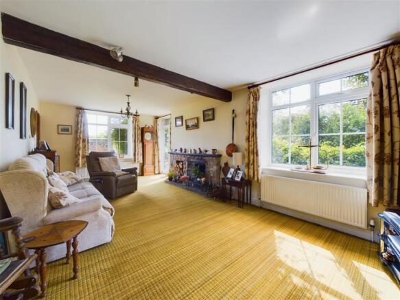 SITTING ROOM