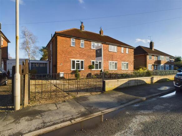 25 Ashfield Avenue