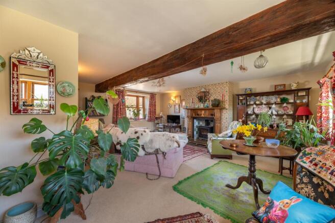 SITTING ROOM