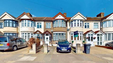 Norbury Gardens, Chadwell Heath, RM6