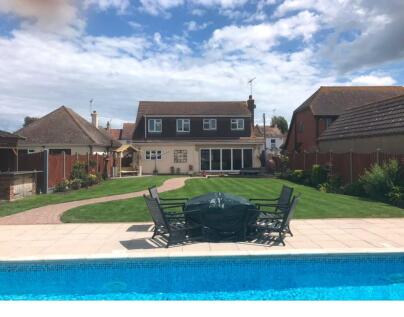 Little Wakering Road, Little Wakering, Southend-on-Sea, SS3