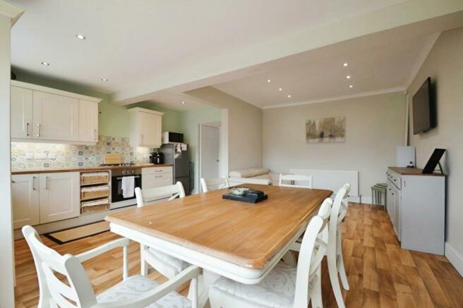 Open Plan Living Dining Kitchen