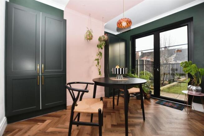 Kitchen / Diner
