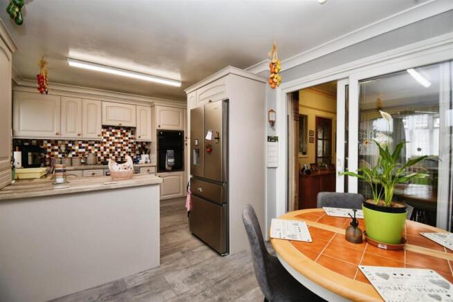 Kitchen Diner