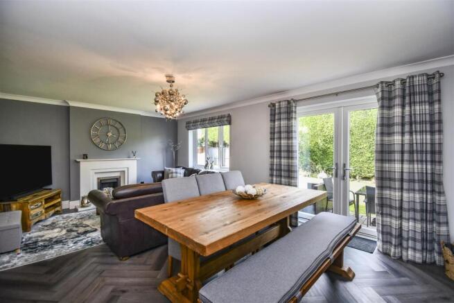 tlc_0dd729ed-7372-42ba-be94-57f82272271e_ca6e82d.j