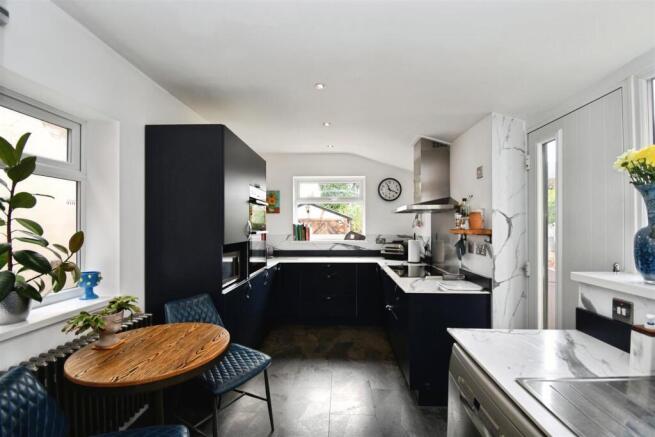 912912bc-U 20 20 2859 29.JPG