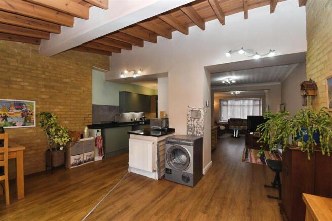 f4f196bc-U 20 20 2831 29.JPG