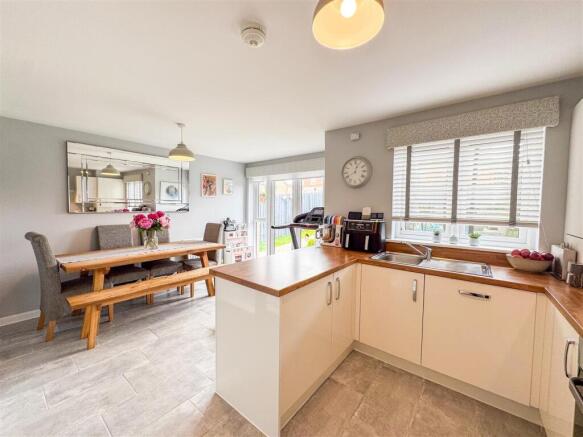 Kitchen Diner