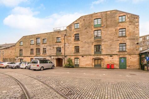 Commercial Street, Edinburgh, EH6