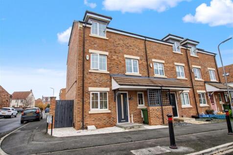 Lullingstone Crescent, Ingleby Barwick
