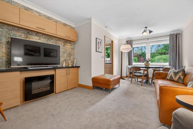 Dining Lounge