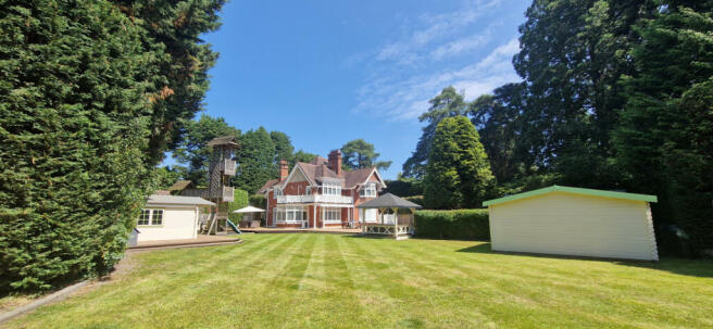 Edwardian 5 bedroom house