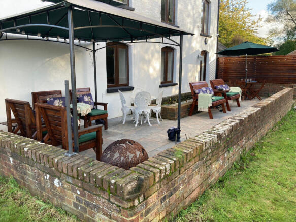 2 Bedroom Ground Floor Apartment