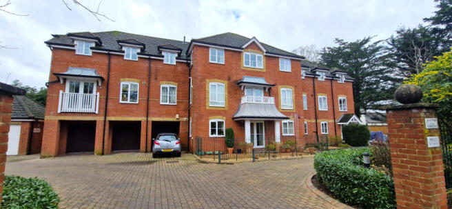 A 1 bedroom apartment