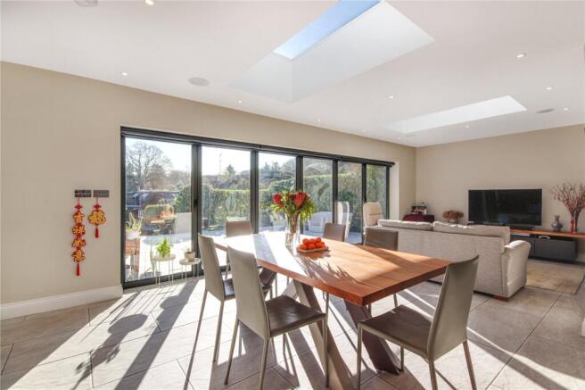 Kitchen/Dining
